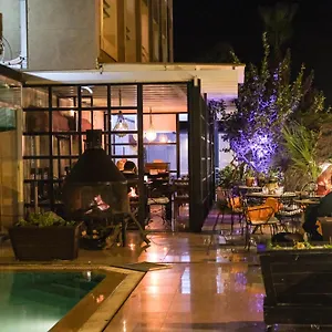 Smart Luxury & Hotel